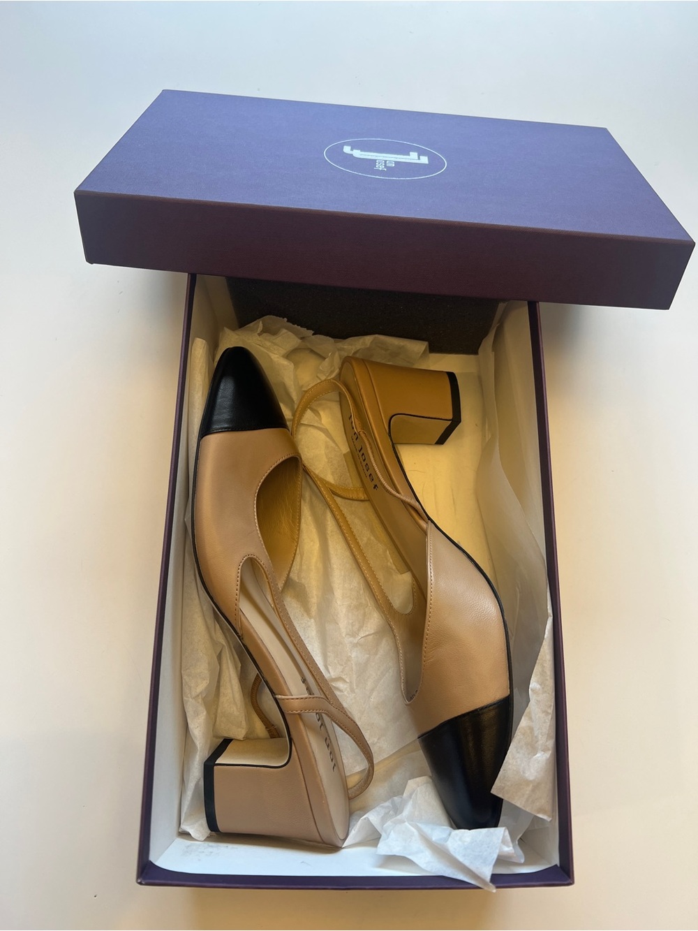 NWT Jon Josef Two-Tone Tan and Black Low Block Heel Slingbacks